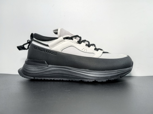 Canada Goose 加拿大鹅 Glacier Trail 皮革 圆头系带 低帮 生活户外休闲鞋 黑白 尺码：40 41 42 43 44 45 46