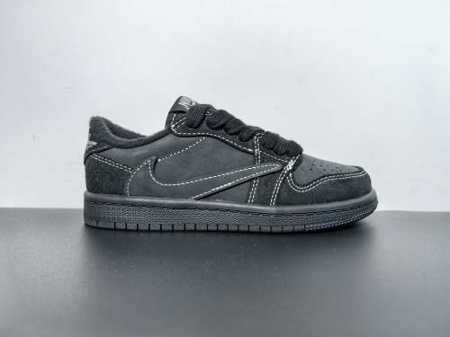 童鞋原装版本！ Travis Scott x AJ1 Low 全黑倒钩低帮 货号:DO5442-001 尺码:27.5-35