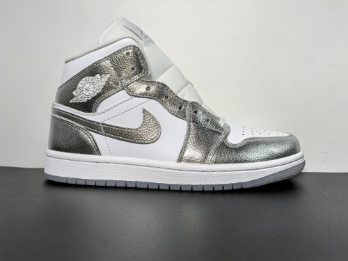 Air Jordan 1 Mid “Metallic Silver”银白中帮 ​货号FN5031-100 ​尺码40-46