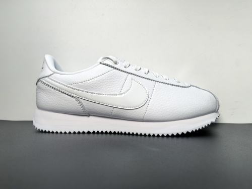 纯原出货，主推咨询问价。 阿甘全白Nike/耐克Classic  货号FB6877-100 尺码：35.5-45