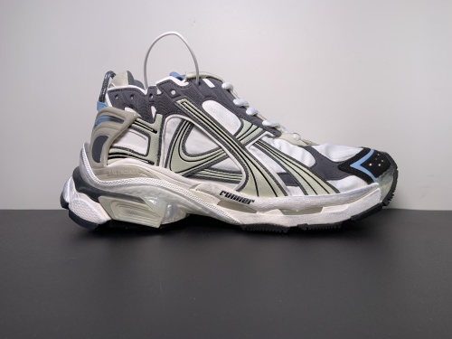 巴黎世家巴黎 7.5代Runner 新款！网纱改成了布面！ 该有的材料配置、做工工艺和配套配件全部拉满！货量足，放心推，售后少！ 尺码：35 36 37 38 39 40 41 42 43 44 45