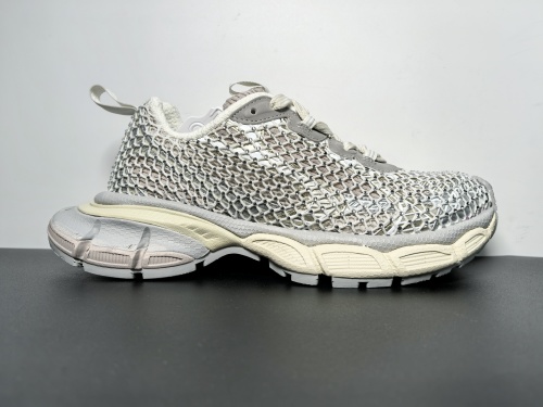 Balenciaga 镶钻版联名Phantom Sneaker  尺码：35 36 37 38 39 40 41 42 43 44 45 46