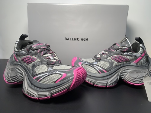 巴黎世家10XL灰粉 独家现货，欢迎合作‼️ 正确组合大底、做旧鞋面、原楦头 该有的材料配置、做工工艺和配套配件全部拉满！货量足，放心推，售后少！ 尺码：35 36 37 38 39 40 41 42