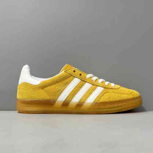 HZ版本 GZ黄白HQ8716  盖乐系列Adidas Originals Gazelle Indoor   防滑低帮板鞋 T头鞋
