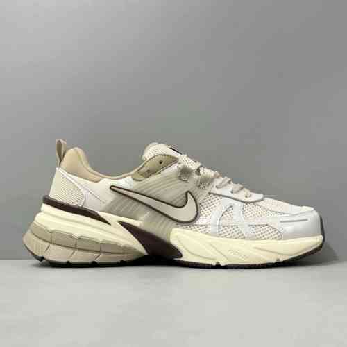 DJ版本 灰白酒红FD0736-103 耐克Nike V2K Run 轻便耐磨时尚亮色舒适织物皮革减震防滑耐磨低帮休闲跑步鞋 男女鞋