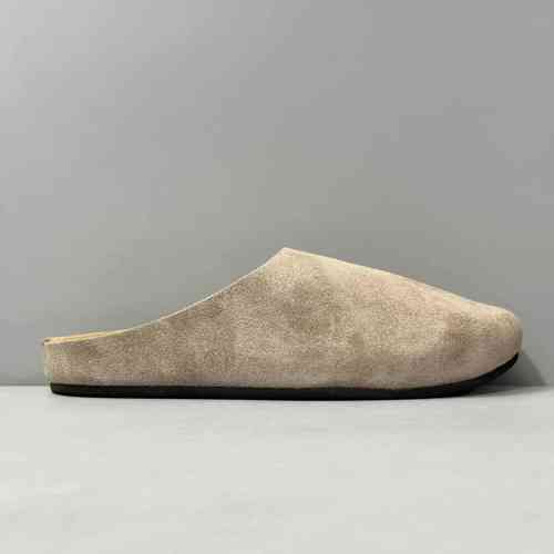 BK版本 The Row半拖-灰褐色 THE ROW 绒面套脚平底包头拖鞋