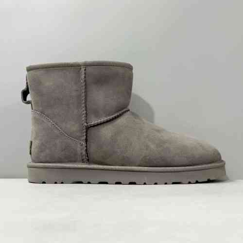 LZ版本 5854男-深灰色1002072-DGRY UGG CLASSIC MINI 羊皮毛一体加绒保暖短中筒雪地靴 男款 深灰色
