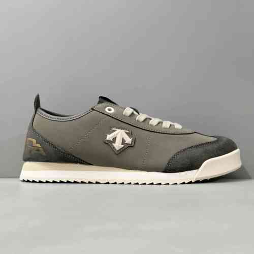 BK版本 灰色D4331LSN23-WT 迪桑特DESCENTE Sport Style系列 CHRON LTR系带 防滑 低帮 生活休闲鞋 男款 灰色