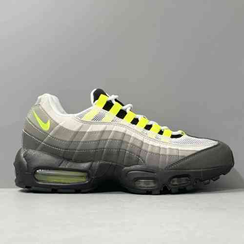 AW版本 黑橙810374-078 Nike Air Max 95 舒适耐磨防滑轻便 低帮跑步鞋GS 黑橙