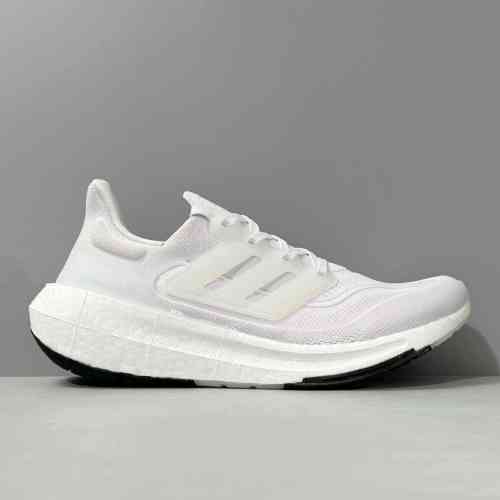 XG版本 UB9.0全白GY9350 阿迪达斯三叶草adidas ULT 轻质防滑耐 低帮 休闲跑步鞋 男女同款 白黑