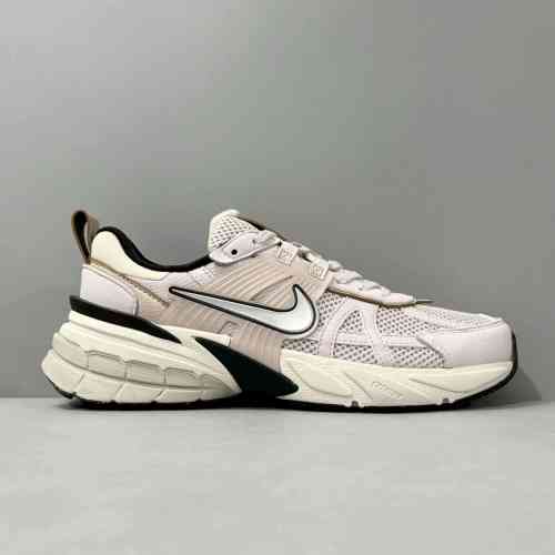 PP版本 粉色FN6703-001 耐克Nike V2K Run 轻便耐磨时尚亮色舒适织物皮革减震防滑耐磨低帮休闲跑步鞋 男女鞋