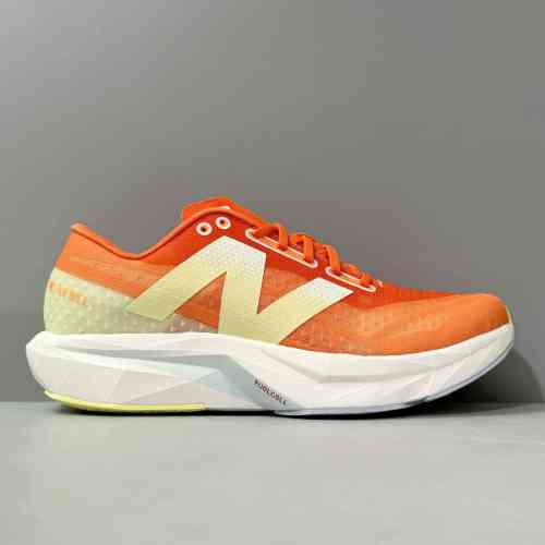 XC版本 橙黄WFCXLR4 New Balance FuelCell Rebel V4 NB FuelCell 舒适百搭减震防滑 低帮跑步鞋 橙黄