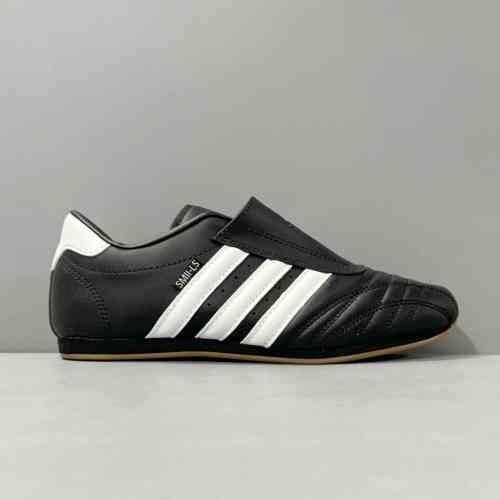 YH版本 黑色JQ4775 阿迪达斯三叶草adidas originals Taekwondo 时尚百搭 防滑 低帮训练鞋 女款 黑色