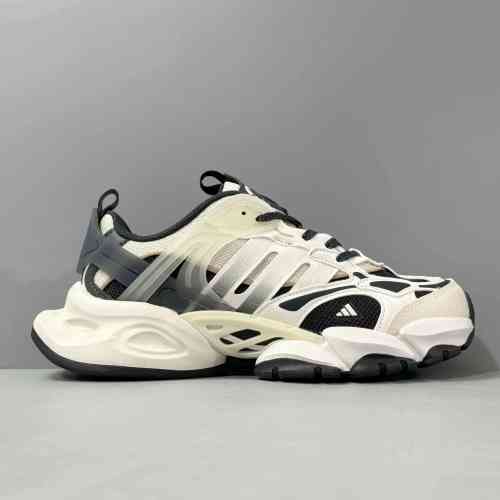 YH版本 XLG白棕JRO577 阿迪达斯三叶adidas XLG RUNNER DELUXE 舒适百搭防滑耐磨 休闲跑步鞋 男女同款 白棕色