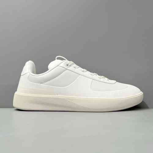 PB版本 白色LW9FFIS-4905 lululemon露露乐蒙 cityverse 简约百搭 减震耐磨低帮 生活休闲鞋 女款 白色