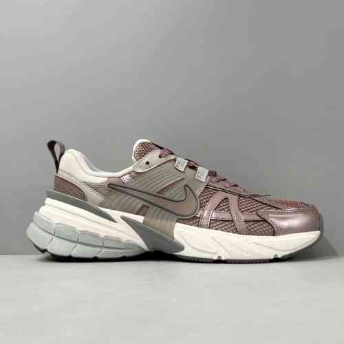 PP版本 棕红灰FD0736-200 耐克Nike V2K Run 轻便耐磨时尚亮色舒适织物皮革减震防滑耐磨低帮休闲跑步鞋 男女鞋