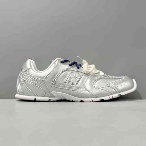 YH版本 皮面-银色 New Balance xMIU MIU缪缪 NB 530 圆头系带防滑 低帮 生活休闲鞋 男女同款