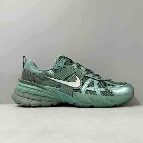 PP版本 绿色HF5050-361 Nike V2K Run 时尚耐 低帮跑步鞋 男款 绿色