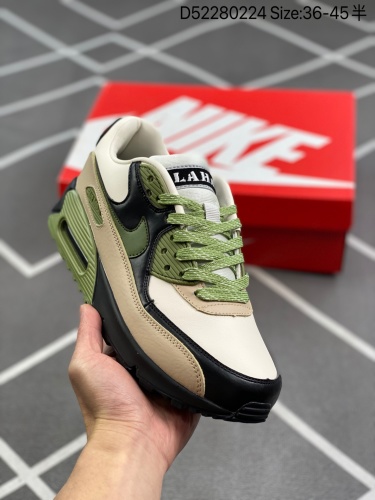 140公司级✅耐克AIR MAX 90 NRG  Air Max 90 Desert Sand沙漠灰 这双鞋以低饱和度的色调组合而成，整体呈现出简洁柔和的鞋身气质。值得一提的是，浅灰色皮革上还带