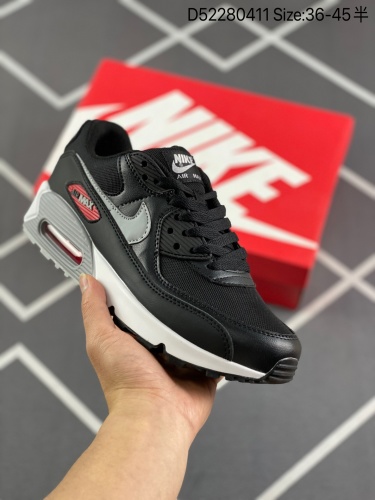 140✅耐克Nike Air Max 90 经典垫缓震跑鞋 鞋面由皮和革织物打造，犀利的条线打造出酷劲十的足视觉效果 网布鞋增面强透气性，穿着为极舒适 经可典视气垫醒目依旧，而脚感更是十软_004