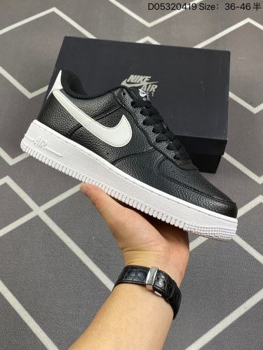160公司级 AF1耐克 Nike Air Force 1 ‘07 Low 空军一号 厚底增高百搭运动板鞋 原楦头原纸板 打造纯正空军版型，专注外贸渠道 全掌内置蜂窝气垫 原盒配件 原厂中底钢印