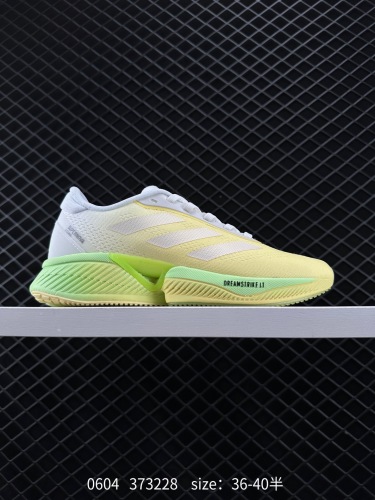 140 ✅阿迪达斯Adidas Supernova Eterno四季款 中性简约 网面透气 缓震耐磨网透漫步跑鞋。 货号:IH0444 Size:如图 编码：373228 全文  详情       ¥