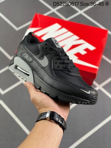 140 耐克NIke AirMax90运动小气经典设计线条和丰富材质，沿袭元年款经典元素，焕新演绎出众外观，整体视觉表现活力满载，上脚效果满分！ 货号：DX8969 尺码：36-_003