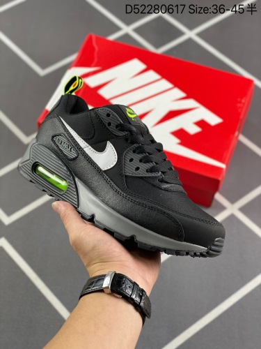 140 耐克NIke AirMax90运动小气动鞋融合经典设计线条和丰富材质，沿袭元年款经典元素，焕新演绎出众外观，整体视觉表现活力满载，上脚效果满分！ 货号：DX8969 尺码：36-_004
