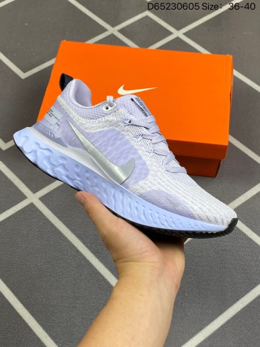 115✅W NIKE Zoom React Infinity Run Fk 3 马拉松机能风格运动鞋 实拍首发 #鞋款搭载柔软泡绵，在运动中为你塑就缓震脚感。设计灵感源自日常跑步者，提供稳固支撑力