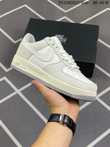 120耐克男女鞋 Nike Air Force 1 '07 LV8 空军一号运动鞋 AF1 时尚休闲篮球板鞋，设计灵感源自摔跤运动，助你发挥天赋，震撼全场。华丽设计搭配优质鞋面材料，契合不同造型，