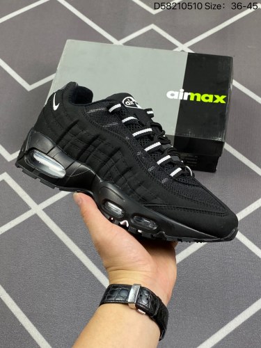 105NIKE 耐克 Air Max 95 潮流百搭 气垫缓震慢跑鞋 休闲防滑运动鞋！Nike耐克男女鞋跑步鞋经典透气舒适运动鞋休闲鞋。为了迎接今年的世界地球日，Nike 为此推出了这款全新配色的
