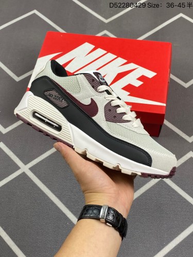 140  Nike Air Max 90 初代复古休闲运动慢跑鞋复古小气垫史上第一双可视气垫跑鞋 凭借着 Air max 气垫带来的舒适脚感和鞋面面料上的不断精进 才使得 Air max1_001