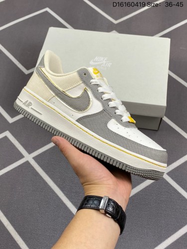 80Nike Air Force 1 Low 公司级原楦头原纸板 打造纯正空军版型专注外贸渠道 全掌内置蜂窝气垫 原盒配件 原厂中底钢印、拉帮完美 官方货号：QW2296 003尺码如图D1616