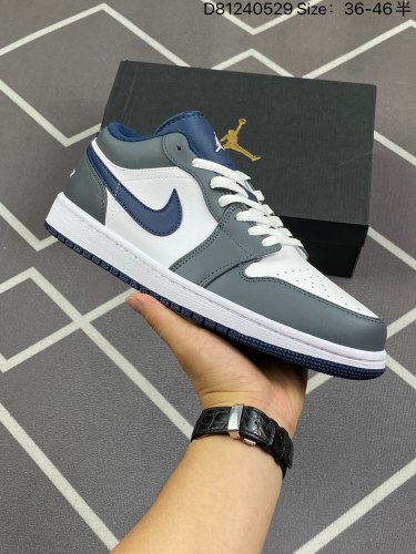 120Air Jordan 1 Low 低帮AJ1乔1低帮休闲板鞋 同步官方配色 市场唯一独家头层皮打造 原鞋原档案开发 原厂皮料 原档冲孔鞋头 正确满胶鞋垫 四线拉帮 原厂织唛标 鞋舌高弹海绵填