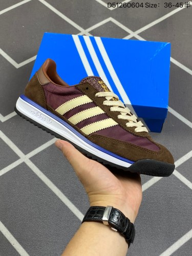 130Adidas 阿迪达斯三叶草SL 72 男女复古潮流休闲运动跑步鞋货号：IE3475尺码：36 36.5 37 38 38.5 39 40 40.5 41 42 42.5 43 44 45I