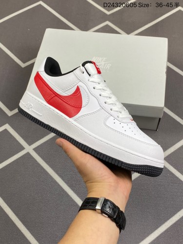 160公司级✅Air Force 1 LV8 4空军一号 采用了整体外观的工具灰色 外观使用纹理显示 冷色调填满整个鞋子结构 除了白色logo 鞋跟和鞋底 灰黑也填充了鞋子的其余部分 货号FQ41