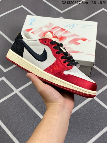 170Air Jordan 1 Low 黑红丝绸脚趾AJ1乔1低帮休闲板鞋 同步官方配色 市场唯一独家头层皮打造 原鞋原档案开发 原厂皮料 原档冲孔鞋头 正确满胶鞋垫 四线拉帮 原厂织唛标 鞋舌高