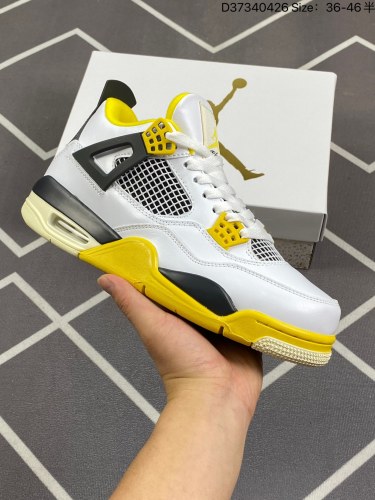 170Air Jordan 4 Retro Wnns Vivid Sulfura 白雷公 AJ4 乔丹4代 aj4 乔4 白黄 乔丹篮球鞋系列 鞋身整体采用白色皮革鞋面设计，辅以黄色细节，鞋舌及后