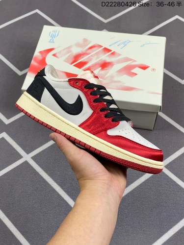 140耐克Nike Air Jordan 1 Mid”Green Yellow”AJ1乔丹一代中帮经典复古文化休闲运动篮球鞋货号FN0432-100尺码36 36.5 37.5 38 38.5 3