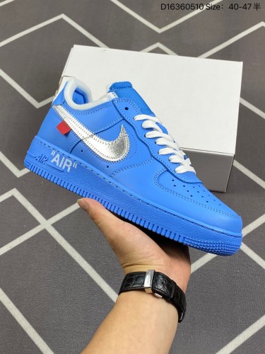180K      OFF-White x Nike Air Force 1 OW联名空军一号低帮运动板鞋该款以白色为主体色调 ，搭配银色 Swoosh Logo 点缀白色标语，呈现出联名系列招牌