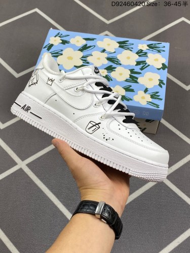 230公司级✅Nike Air Force 1 Low 空军一号低帮休闲运动板鞋 原楦头原纸板 打造纯正空军版型 专注外贸渠道 全掌内置蜂窝气垫 原盒配件 原厂中底钢印、拉帮完美   货号CV9