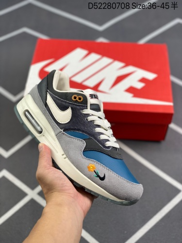 140 Nk Air Max 1 Light Madder Root 半掌气垫复古跑步鞋 DQ8475 001 鞋款整体以浅褐色与灰蓝色进行呈现，鞋面点缀蓝绿色细节，让整双鞋看起来视觉效果极佳，同