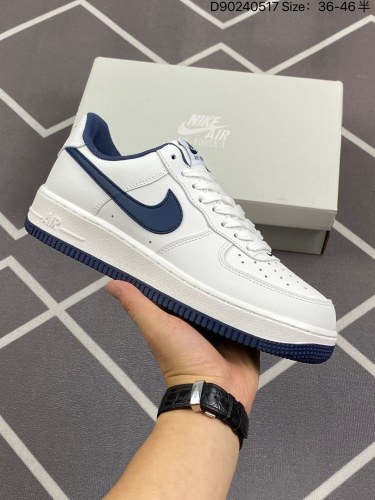 120耐克Nike Air Force 1 Low  空军一号低帮百搭休闲运动板鞋。柔软、弹性十足的缓震性能和出色的中底设计，横跨复古与现代的外型结合，造就出风靡全球三十多年的Force 1。