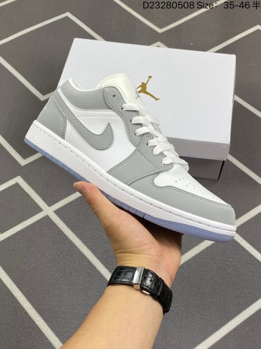 140Air Jordan 1 Low Wolf Grey 低帮 灰白小Dior AJ1 乔丹1代 aj1 乔1 低邦 灰白小迪奥 乔丹篮球鞋系列 夏季新品“dior灰”，这款鞋子的配色神似奢品d