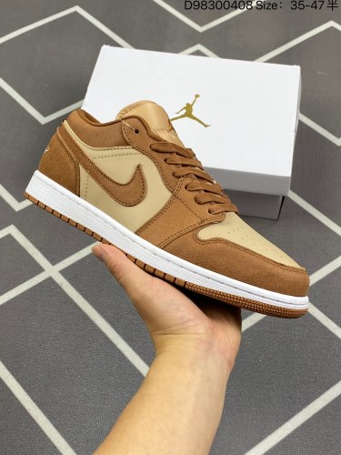 合集150耐克 乔丹Air Jordan 1 Low AJ1 乔1 乔丹1代aj1 低帮复古文化休闲运动篮球鞋。该鞋款从 1985 年元年款汲取设计灵感，焕新演绎简约经典外观，让人感到熟悉的同时又