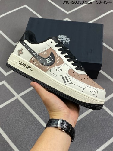 210NK Air Force 1'07 Low PS5 电玩主题 咖啡色 空军一号低帮运动休闲板鞋 CW2288-222 官方同步ID定制 原楦头原纸板 打造纯正空军版型 全掌内置蜂窝气垫尺码：