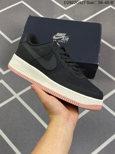 110真标✅耐克Nike Air Force 1 Low  空军一号低帮百搭休闲运动板鞋。柔软、弹性十足的缓震性能和出色的中底设计，横跨复古与现代的外型结合，造就出风靡全球三十多年的Force 1