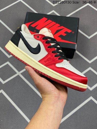 140Jordan乔丹 男女鞋真标半码制，升级原楦原档案数据开发版型，采用软质荔枝组合粒面牛剖革鞋面材质，中底注胶孔内置真Sole气垫，原数据开发模具大底❗国旗元素加持配色,耐克Nike Air