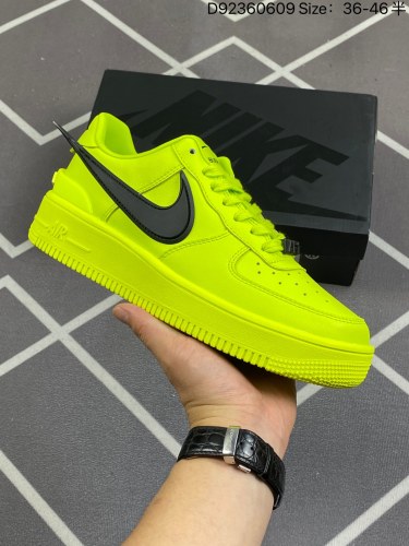 180公司级✅Ambush x Nk Air Force 1‘07 Low ”Phantom“ 联名款 空军一号低帮休闲板鞋 货号DV3464-100#鞋款鞋身以及内衬均采用了纯色皮革打造，标志性