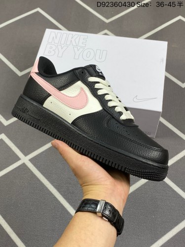 180AF1耐克 Nike Air Force 1 ‘07 Low 空军一号 厚底增高百搭运动板鞋 原楦头原纸板 打造纯正空军版型，专注外贸渠道 全掌内置蜂窝气垫 原盒配件 原厂中底钢印、拉帮完美